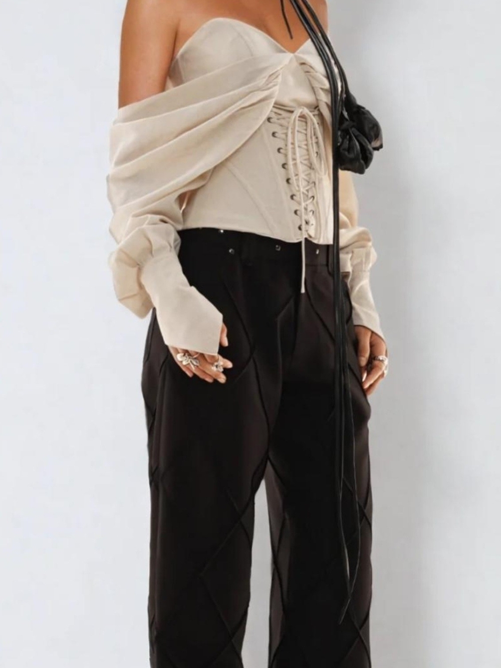 Black Wide-Leg Pants — Chic Everyday Elegance